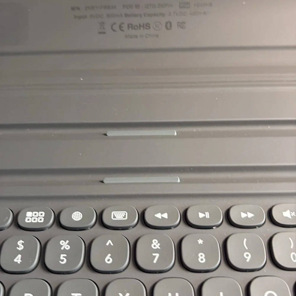 Zagg wireless Bluetooth keyboard for IPad Pro. Gently used, keyboard is clean.